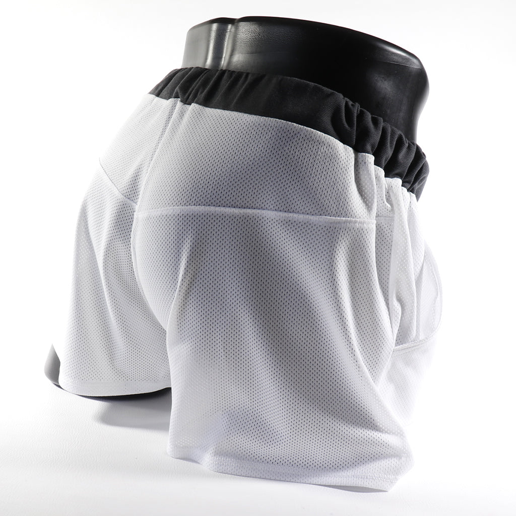 Mini - Short - Transparent – Noir - gris - blanc - jaune
Mini short de sport transparent noir avec design contrasté, créé par Omar Enrique Paris – mode masculine, vêtements sportifs et style audacieux.
Keywords: short sport homme, short transparent, mode masculine, Omar Enrique Paris