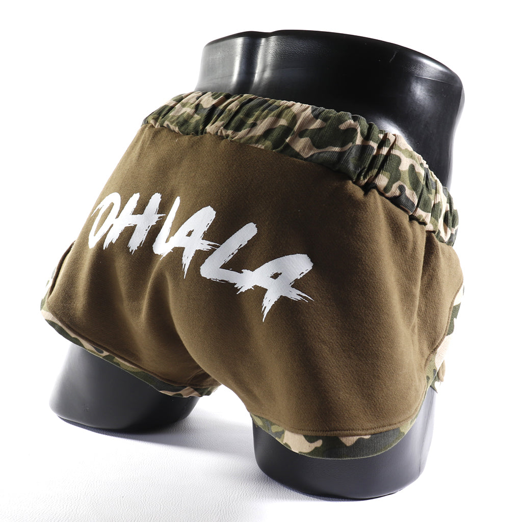 Mini - Short - Transparent – Noir - gris - blanc - jaune
Mini short de sport transparent noir avec design contrasté, créé par Omar Enrique Paris – mode masculine, vêtements sportifs et style audacieux.
Keywords: short sport homme, short transparent, mode masculine, Omar Enrique Paris