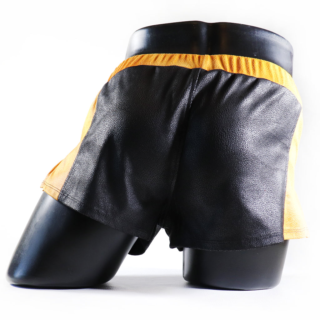 A - MINI - SHORT EN SEMI-CUIR – NOIR ET JAUNE