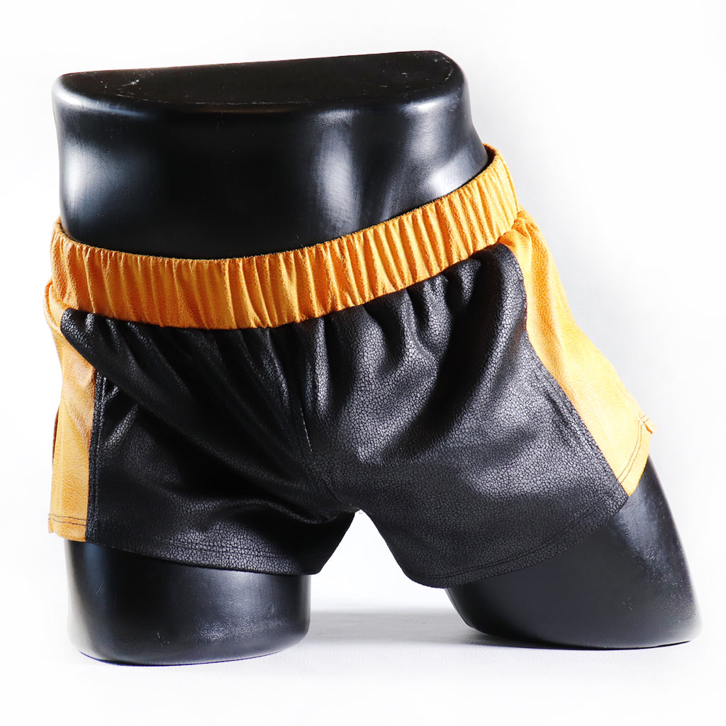 A - MINI - SHORT EN SEMI-CUIR – NOIR ET JAUNE