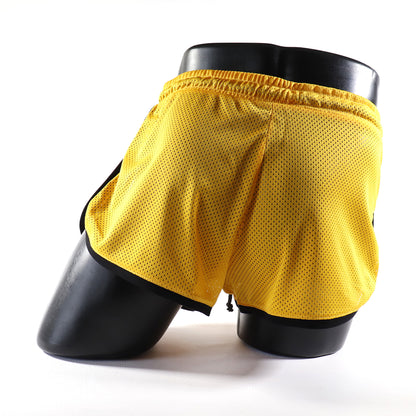 Mini - Short  -  Sport -Transparent – Noir - gris - blanc
Mini short de sport transparent noir avec design contrasté, créé par Omar Enrique Paris – mode masculine, vêtements sportifs et style audacieux.
Keywords: short sport homme, short transparent, mode masculine, Omar Enrique Paris
